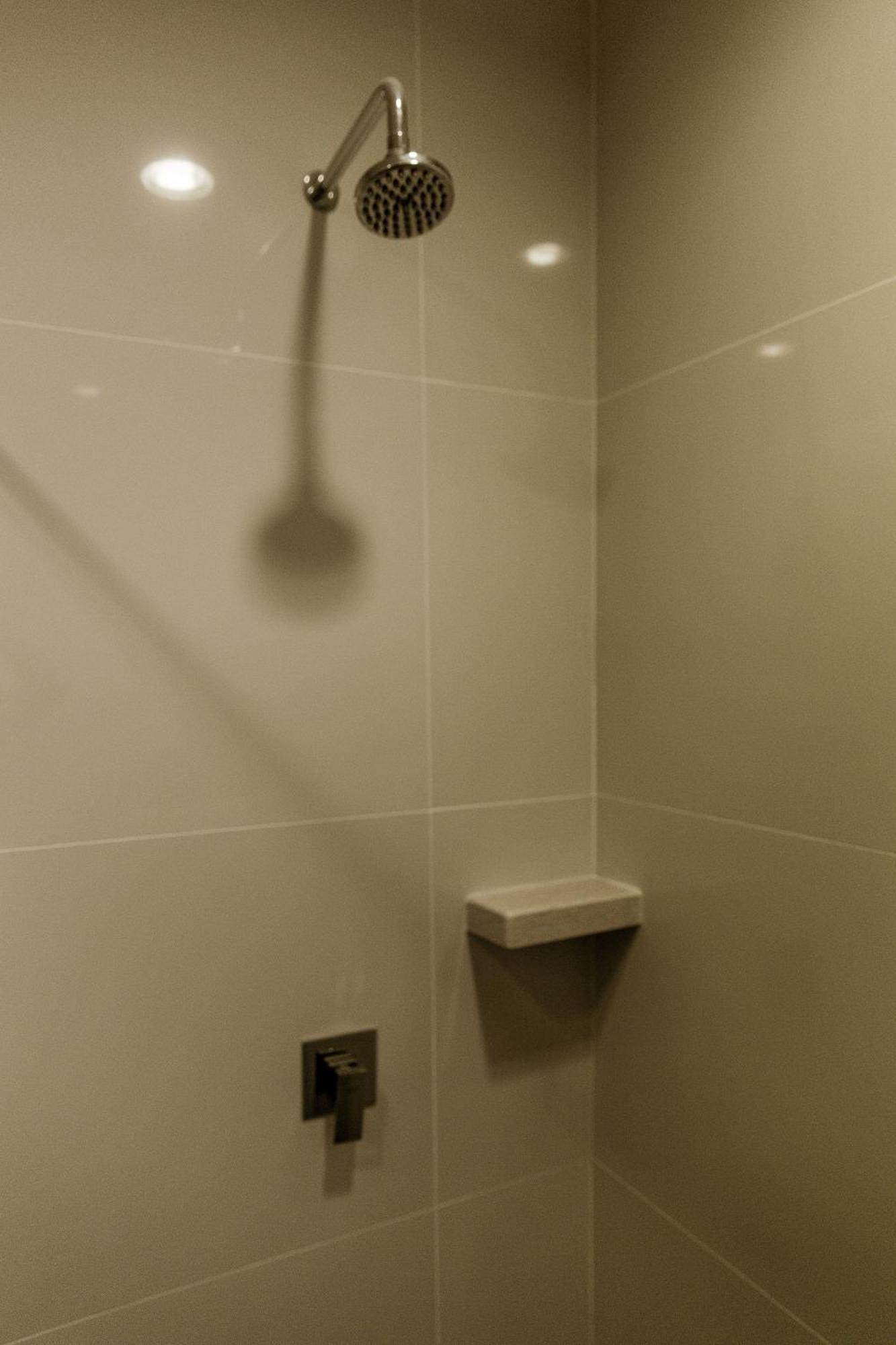 Hotel N°5 Kota Kinabalu Ngoại thất bức ảnh