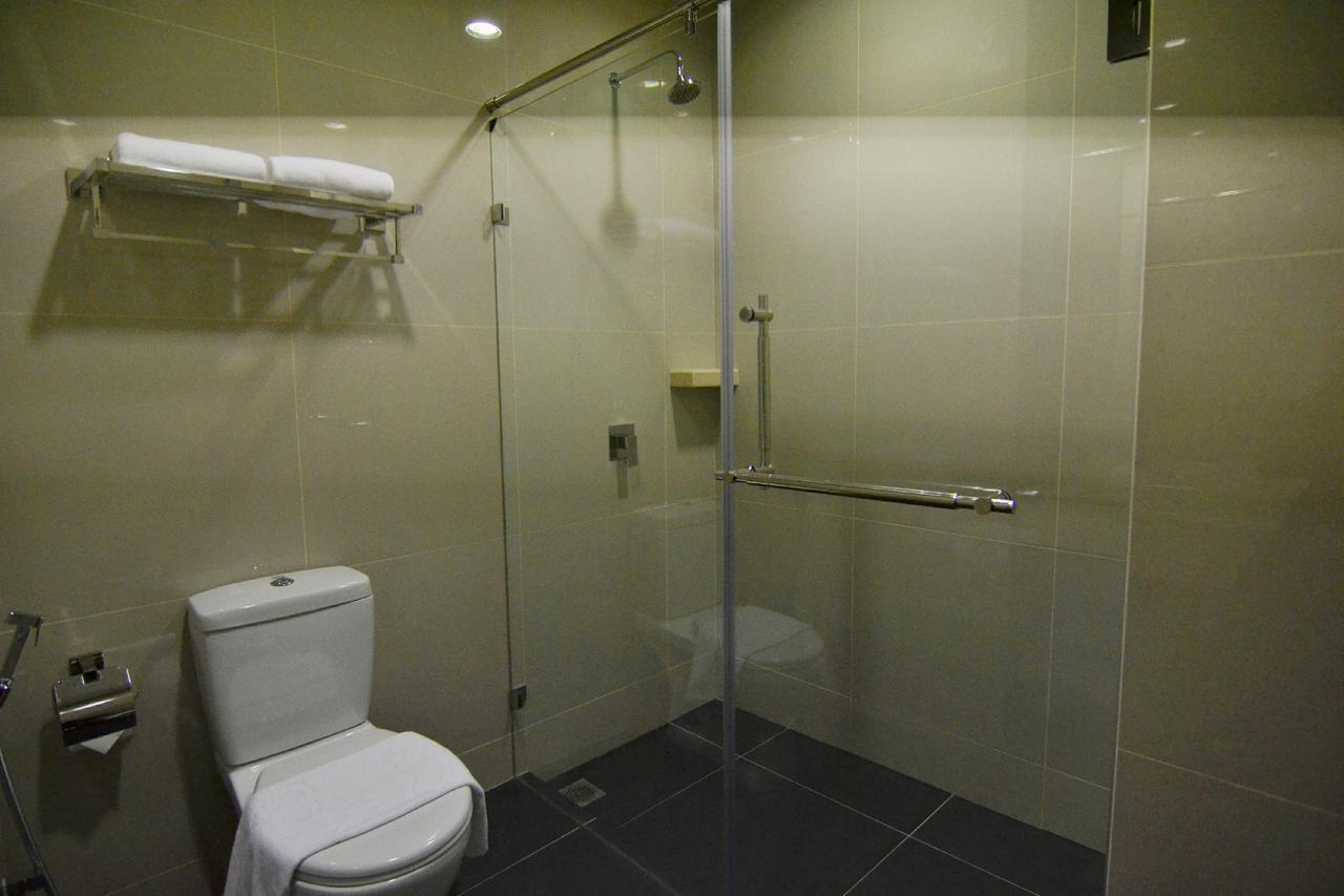 Hotel N°5 Kota Kinabalu Ngoại thất bức ảnh