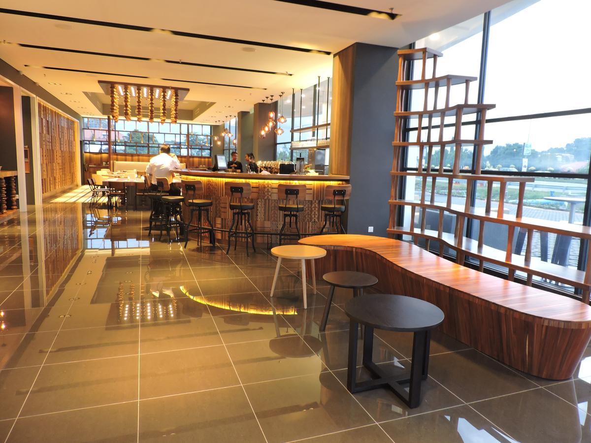 Hotel N°5 Kota Kinabalu Ngoại thất bức ảnh
