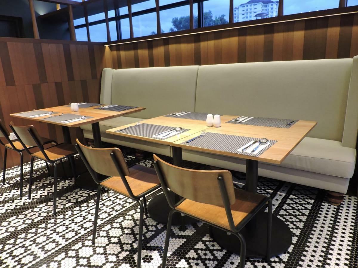 Hotel N°5 Kota Kinabalu Ngoại thất bức ảnh